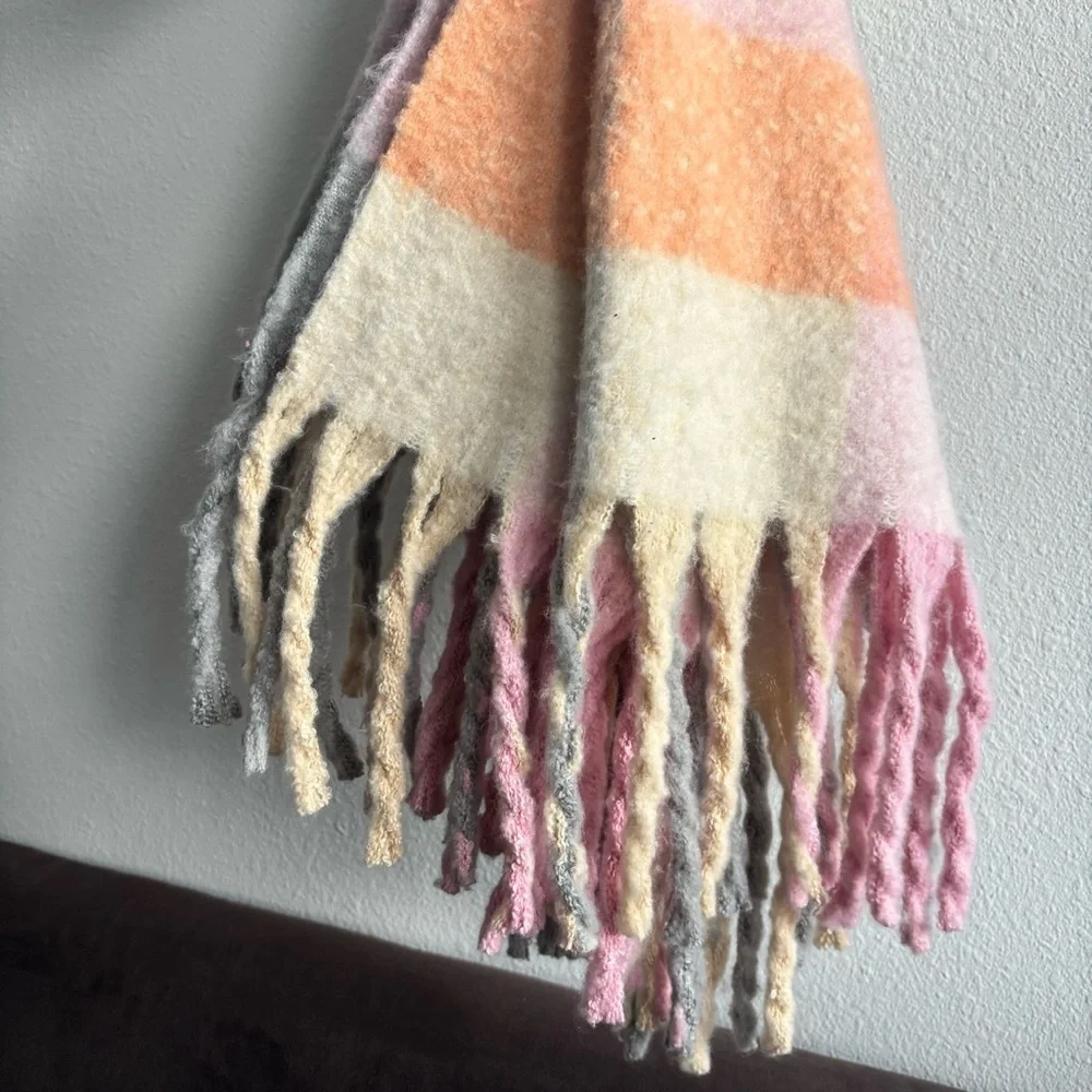NWT Martha Stewart Decorative Throw - Pink, Gray, Cream Colorful Plaid Recycled
